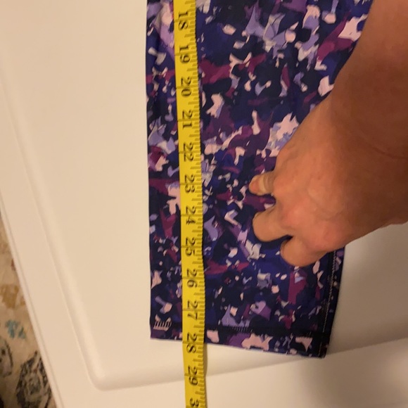 FABLETICS Leggings. Purple designs. Size L - Picture 9 of 10